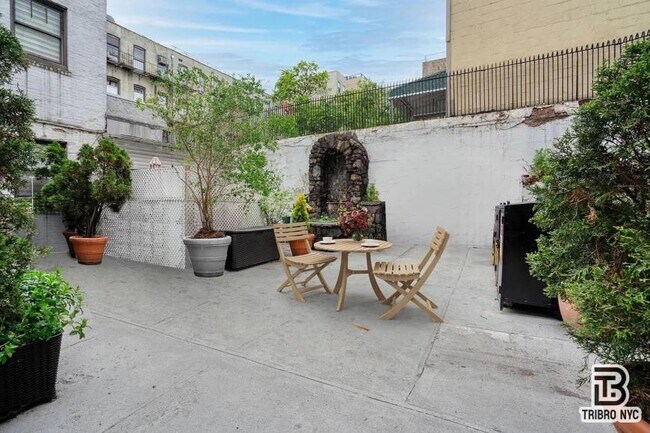 Building Photo - 2 bedroom in New York NY 10029