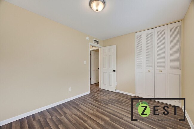 Building Photo - Cozy 3 bd Home in Excellent Area! Open House Sunday, August 9,2026 @ 2p-3p