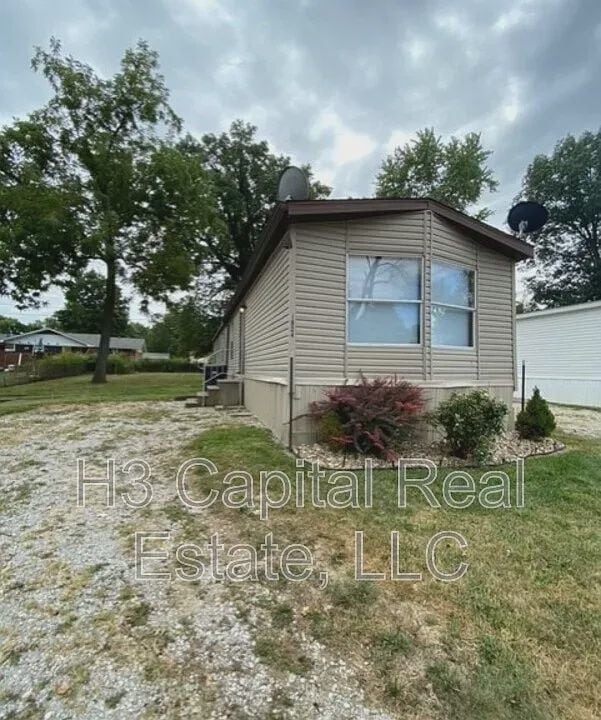 Building Photo - 1924 Page Ave