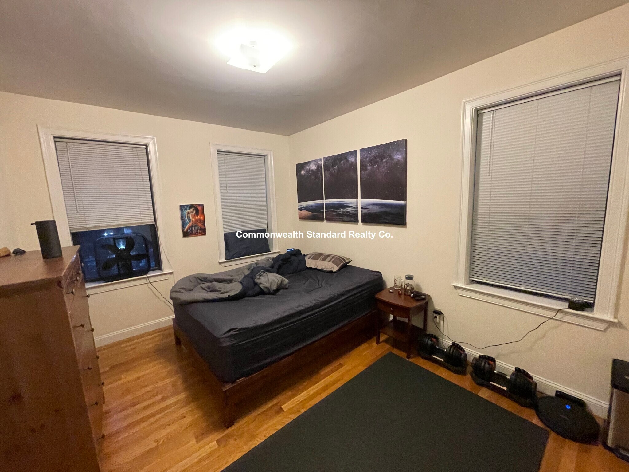 Building Photo - 4 Park Vale Ave