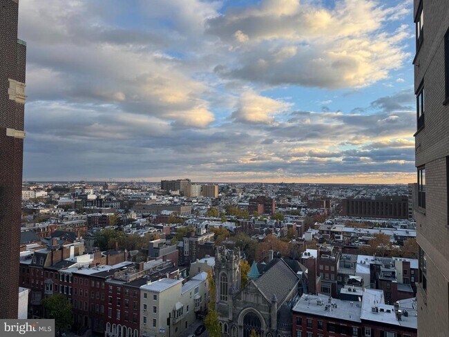 Building Photo - 1810 Rittenhouse Square