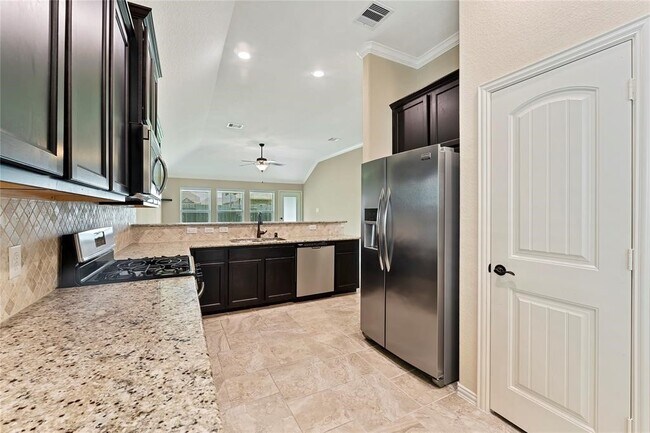 Building Photo - 14618 Raleigh's Meadow Ct