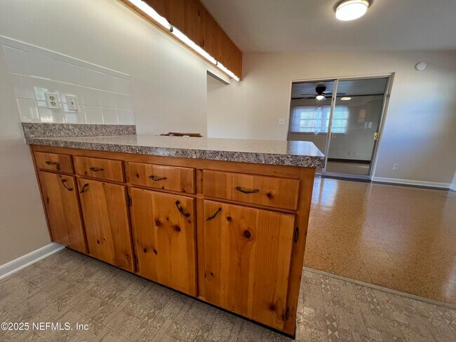 Building Photo - 11356 Renne Dr