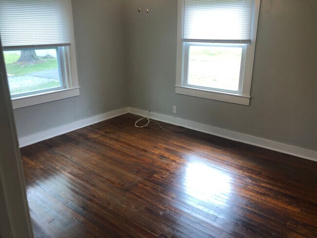 Building Photo - Culp Circle Single-Family Residences