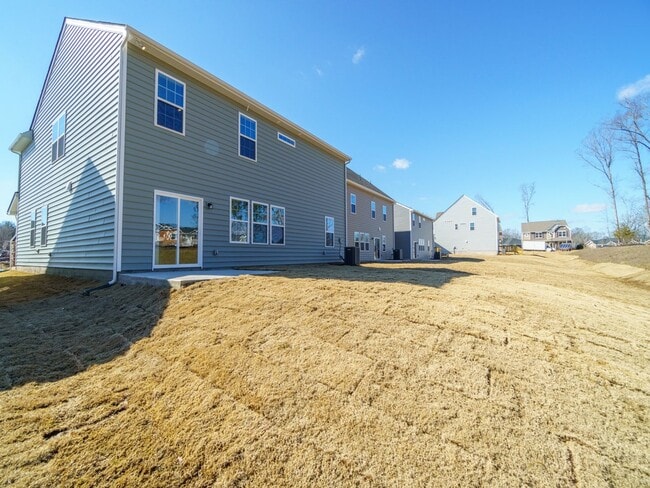 Building Photo - Brand New 5 Bedroom 3 full baths in Steele...