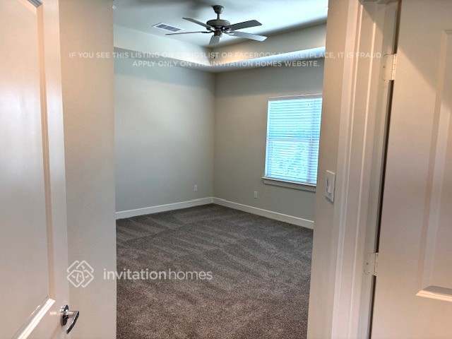 Building Photo - 10534 Executive Lake Dr