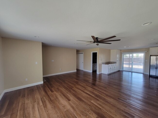 Building Photo - Charming 3 Bedroom Home for Rent in Brawle...