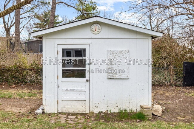 Building Photo - 1432 E Pitman Ave