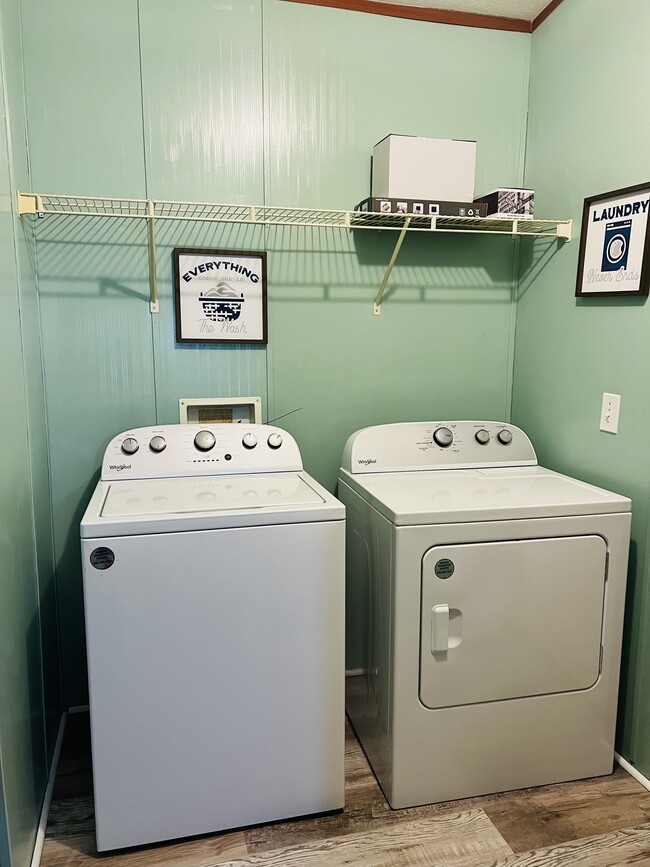 Building Photo - 3555 Willis Wharf Rd