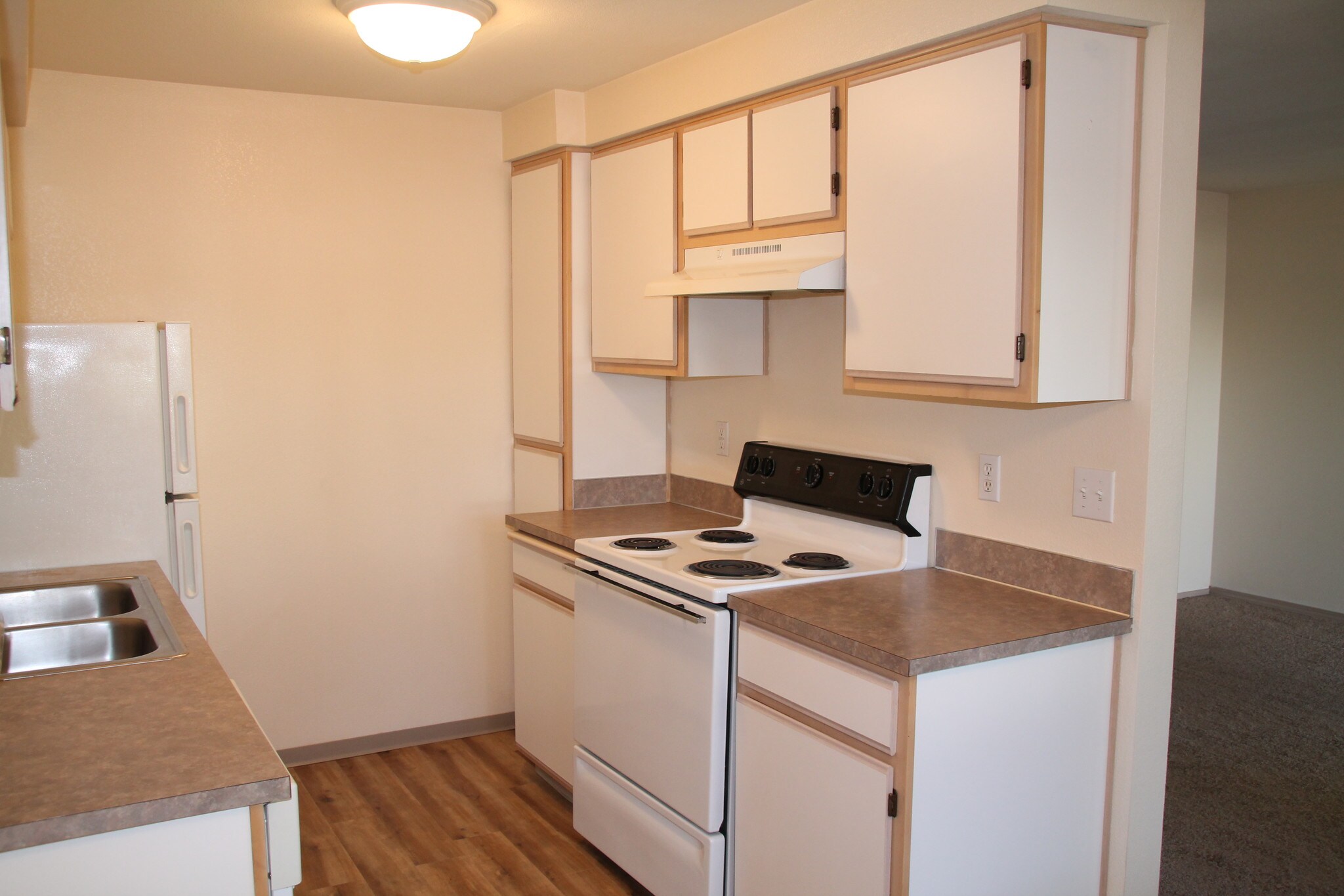 Mountain View at Rivergreen Apartments 900 SE Centerpointe Dr