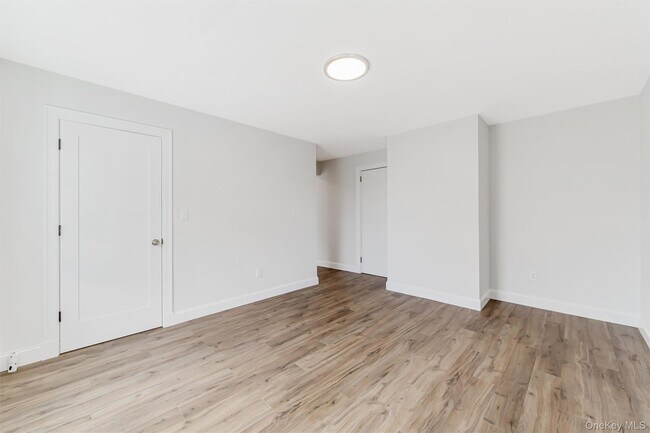 Building Photo - 69 Prospect St