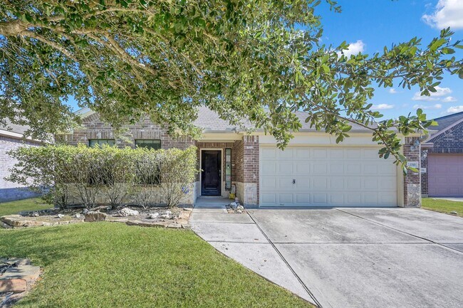 Primary Photo - 23310 E Pine Ivy Ln