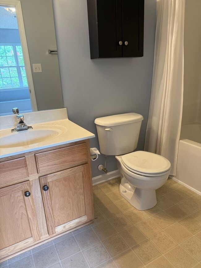 Building Photo - Rachels Keep Townhome
