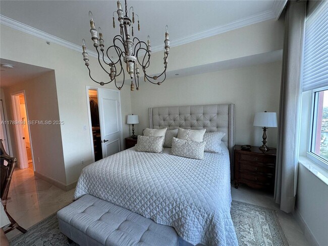 Building Photo - 2110 N Ocean Blvd