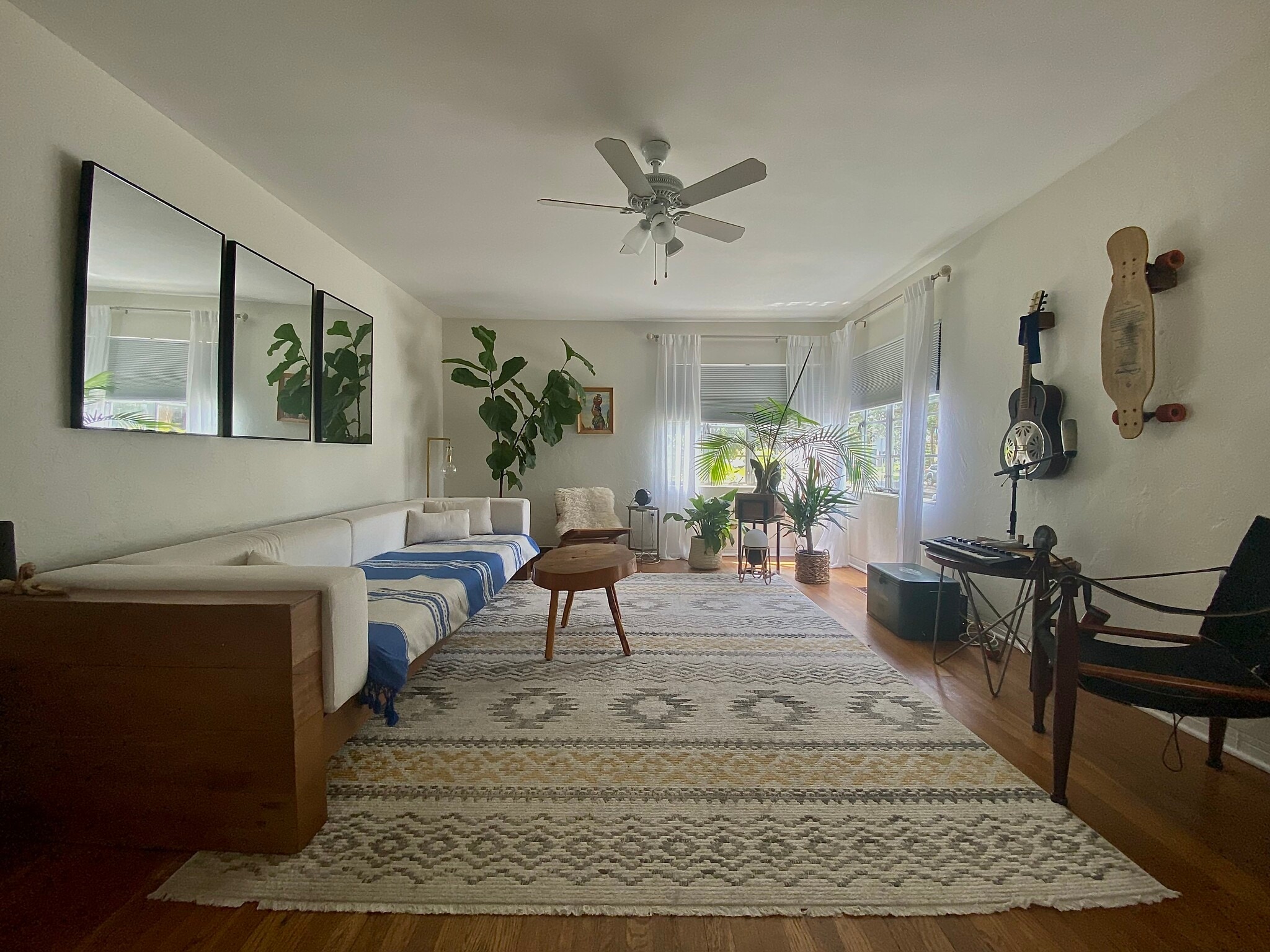 Building Photo - 306 14th Ave NE