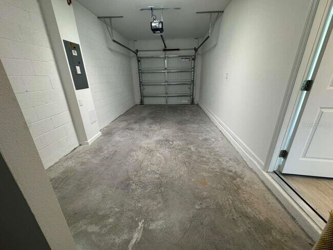 Building Photo - 5053 Prairie Preserve Run