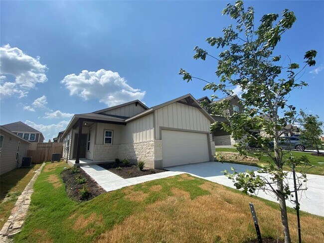 Building Photo - 204 Nettletree Dr