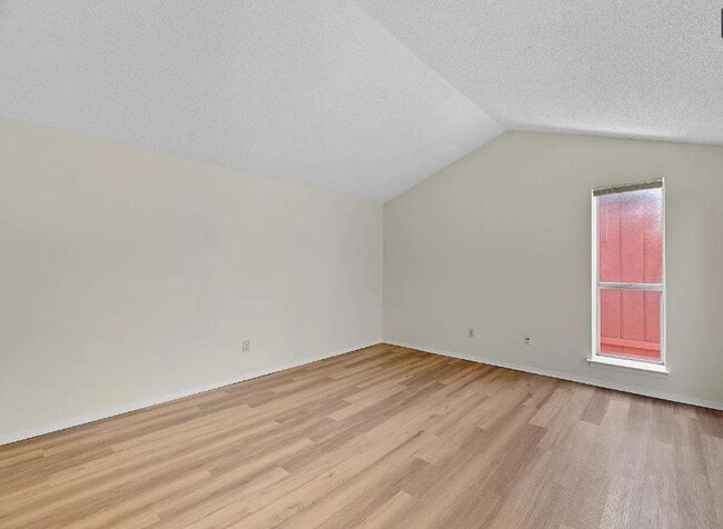 Building Photo - 4813 Yucca Hill Dr