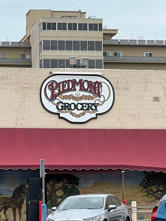 Building Photo - 9 Monte Vista Ave