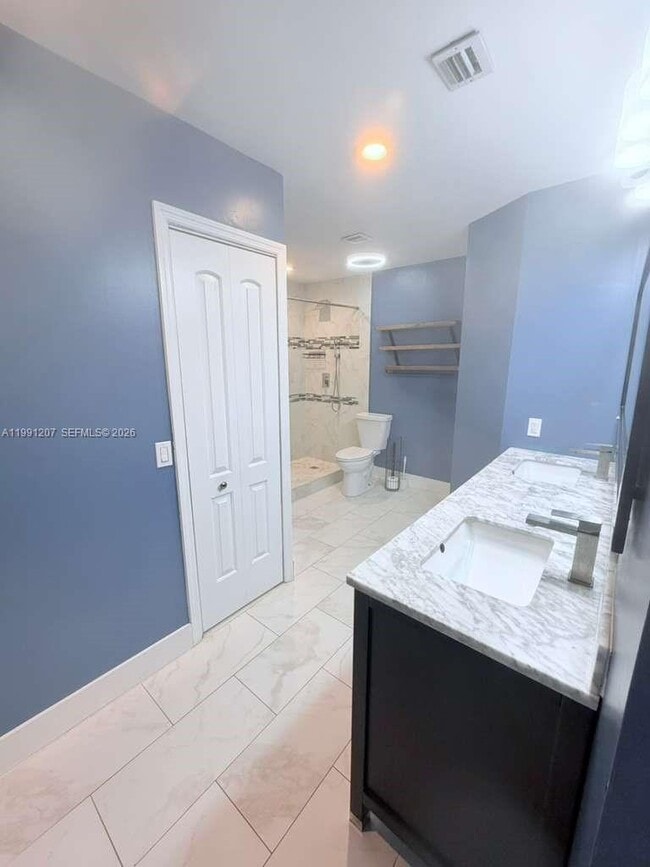 Building Photo - 8517 NW 9th Pl