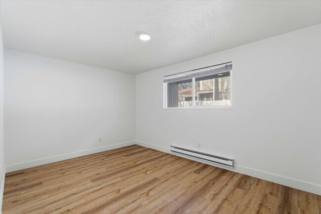 Building Photo - 774 S 1650 E