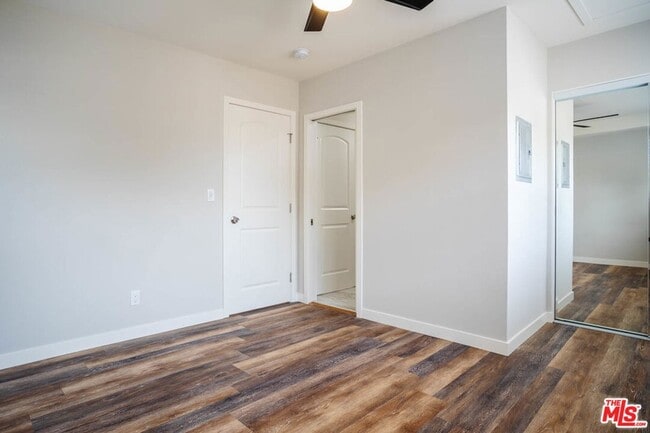 Building Photo - 1131 N Sierra Bonita Ave