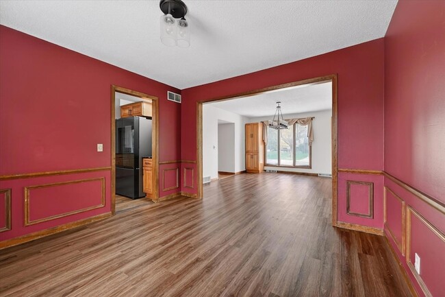 Building Photo - 7932 Harrow Ct