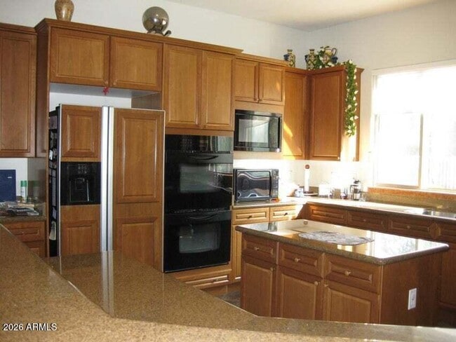 Building Photo - 3419 E June Cir