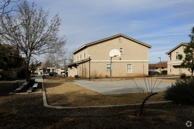 Building Photo - Perris Park Apartments