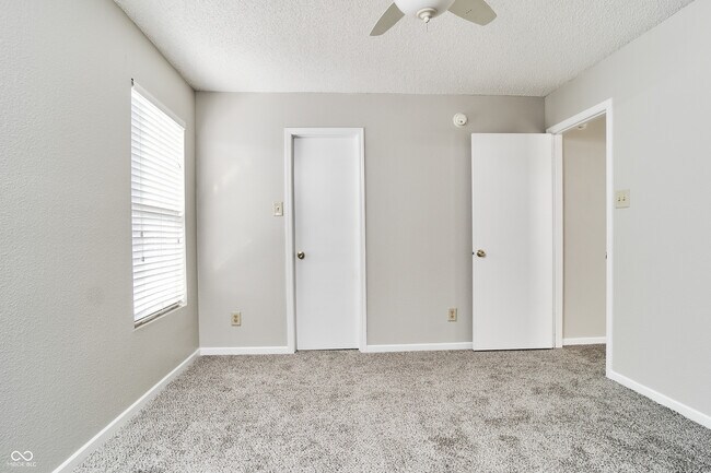 Building Photo - 14169 Clapboard Dr