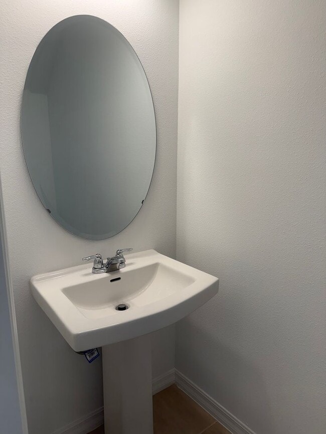Building Photo - Artisan Lakes Townhome for rent