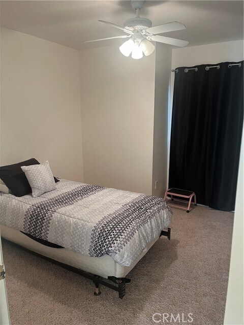 Building Photo - 9848 Yale Dr