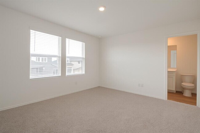 Building Photo - 317 Santo Domingo Rd