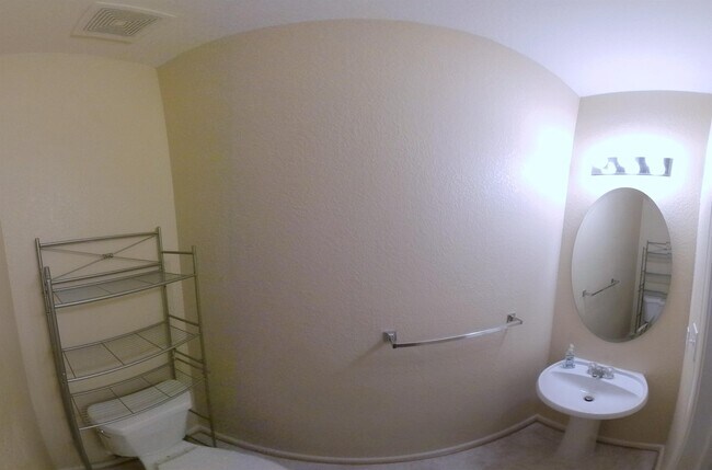 Building Photo - 103 Pinter Ct