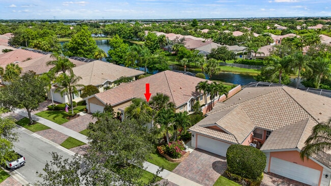 Building Photo - 12120 SW Elsinore Dr