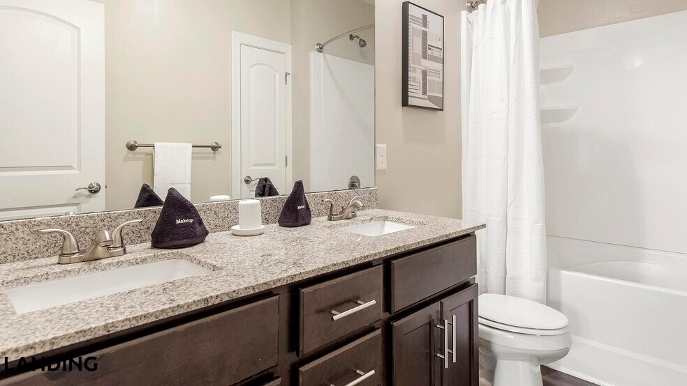 Building Photo - 3000 Daventry Cir