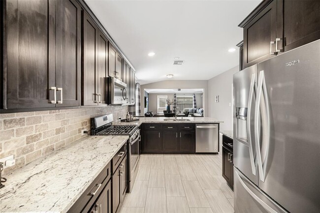 Building Photo - 17963 Branch Creek Dr