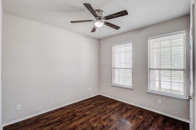 Building Photo - 5529 Las Lomas Ln