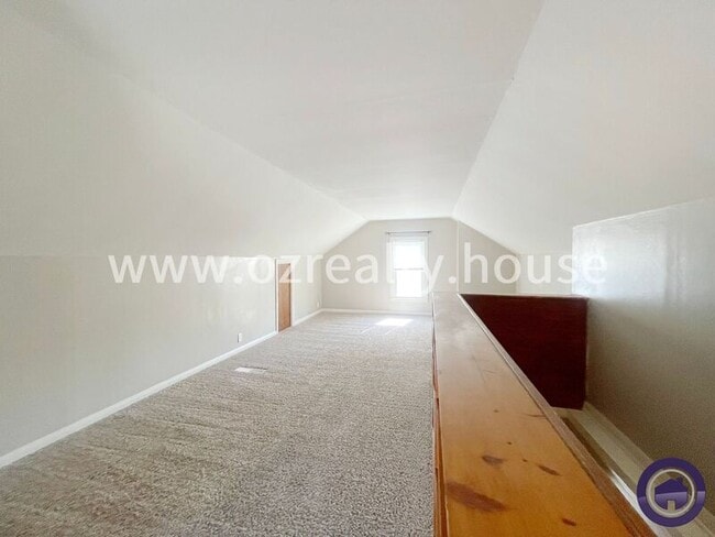 Building Photo - 3509 Douglas Rd