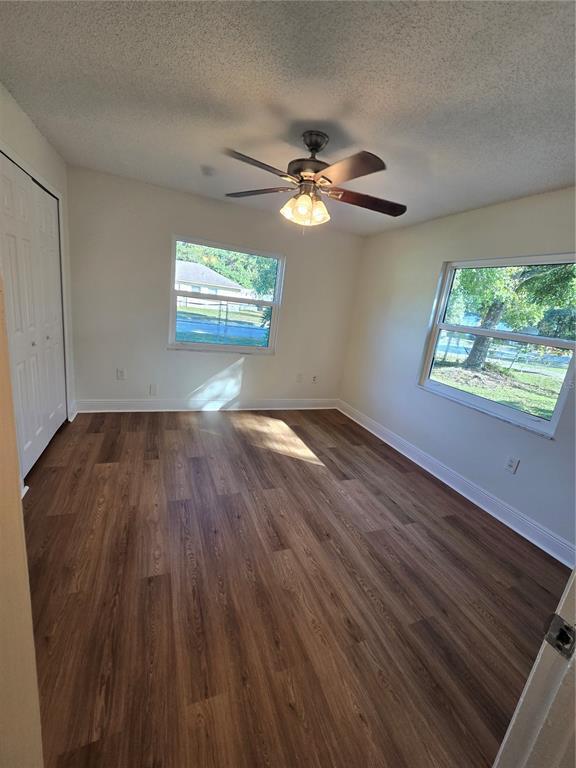 Building Photo - 301 W 26th St