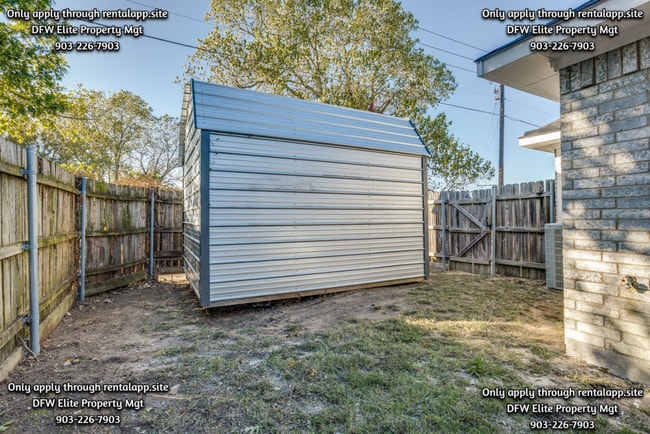 Building Photo - 6826 Conestoga Dr