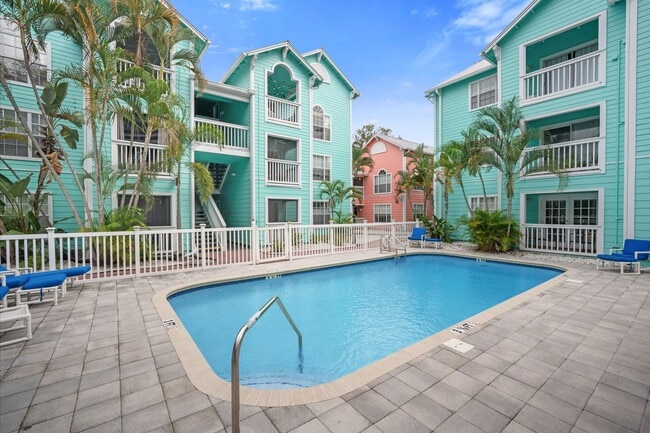 Building Photo - Spacious 2BR/2BA third floor South Tampa c...