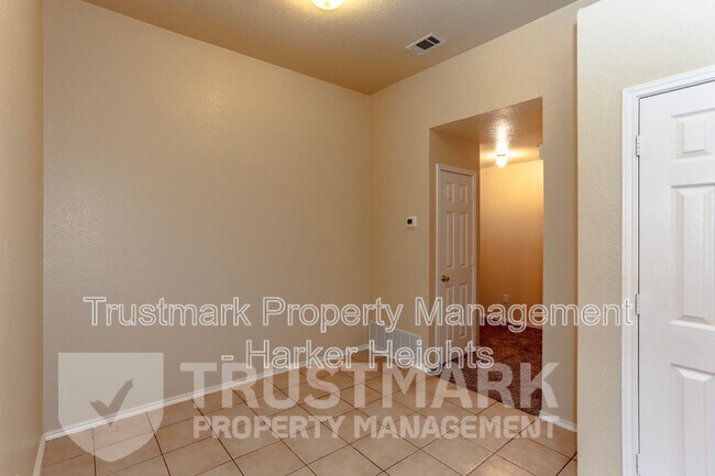 Building Photo - 4108 Alan Kent Dr