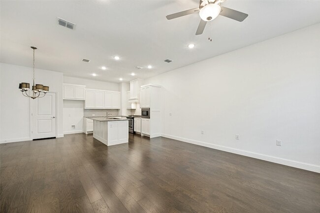 Building Photo - 4565 Stone Valley Trl