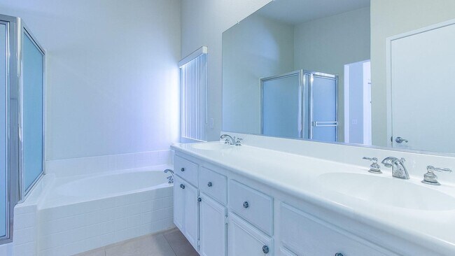 Building Photo - 81157 La Reina Cir