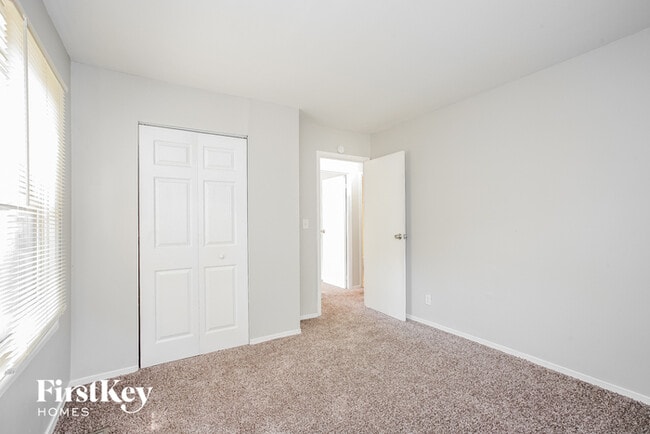 Building Photo - 7531 Penway St