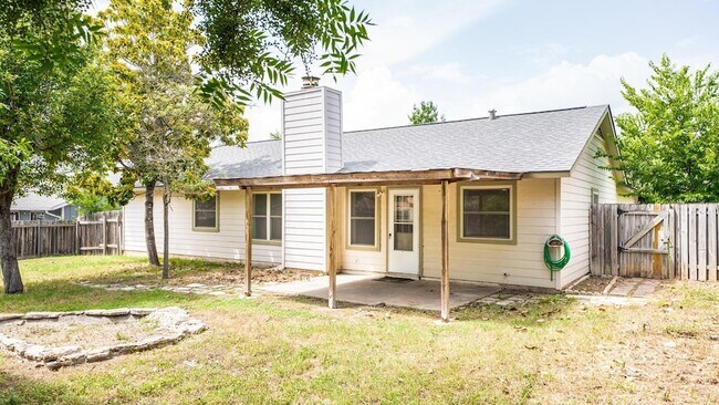 Building Photo - 11606 Parkfield Dr