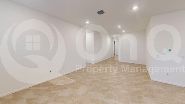 Building Photo - 17590 S Ironwood Bend Dr