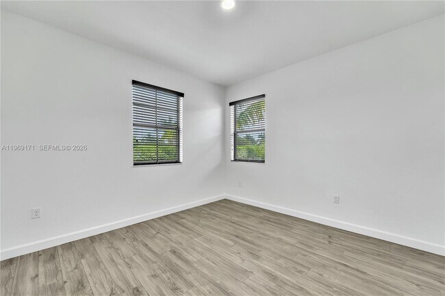 Building Photo - 11563 SW 248th Ln