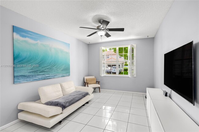 Building Photo - 14972 SW 50th Ct